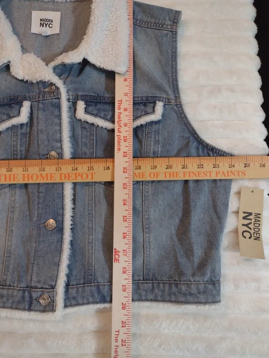 New Madden NYC Denim Vest Women XXXL Cropped Faux Sherpa Trim Front Pockets NWT - Picture 6 of 11